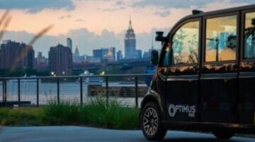 Self-driving shuttles take over Brooklyn Navy Yard