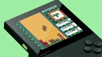 Analogue just released the best handheld gaming console since the Gameboy