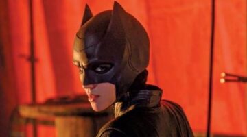 TV REVIEW: ‘Batwoman’ Can’t Streamline And Simplify Its Crowded Story | The Deadbeat Critics