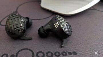 Review: Helm True Wireless 5.0 headphones | KnowTechie