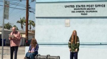 Sundance 2020: ‘Kajillionaire’ Finds the Sweet Side of Scamming