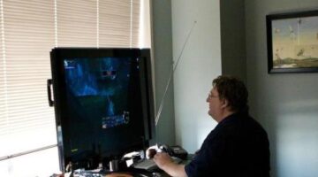 Gabe Newell Was Briefly a World of Warcraft Gold Farmer, Which Led to Team Fortress 2’s Hats