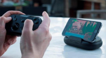 Kanex GoPlay Sidekick Is a Pocket-Sized Wireless Game Controller For iPhone