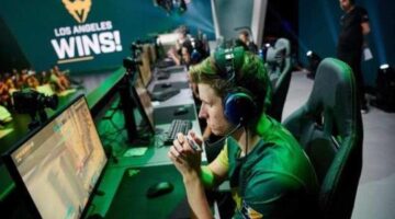 Why Overwatch League’s LA Valiant Tweeting About George Floyd Is Important