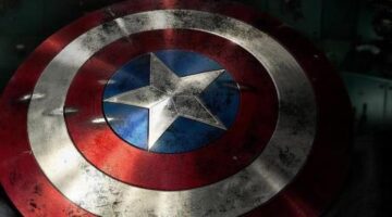 Chris Evans Honours Heroic Kid With Captain America Shield
