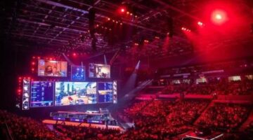 Epic says it has no plans for in-person Fortnite tournaments throughout 2021