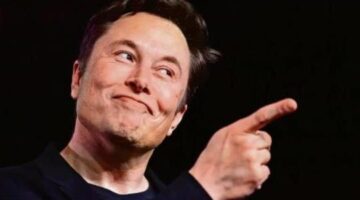 Fight between the World’s richest men, Musk and Bezos, Here’re details