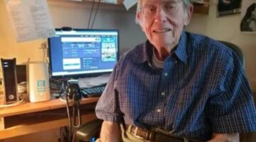 AT&T installed 300 Mbps fiber after 90 years Epstein published an open letter in WSJ