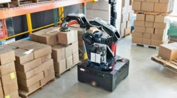 Boston Dynamics’ new robot is a warehouse-packing monster