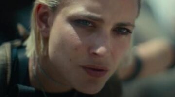 Army Of The Dead Star Shares Attention-Grabbing Comments About Zack Snyder