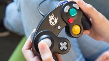 20 Years On, The GameCube Controller Cannot Be Beat