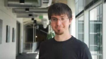 Apple fires director of machine learning over the company’s policy of returning to in-person work