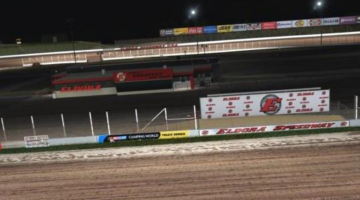 World of Outlaws: Dirt Racing console game launches September