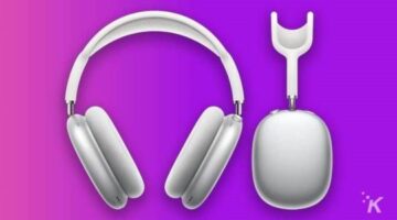 AirPods Max connectivity issues? Try cleaning them