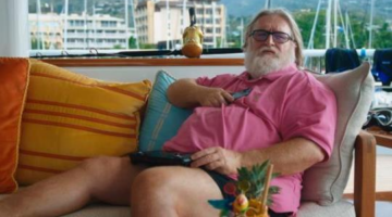 Gabe Newell says all his PC bits come from different manufacturers, and that’s why PC is best