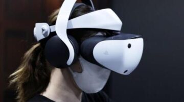 Sony PSVR2 Headset Off to Slow Start as Metaverse Push Sputters
