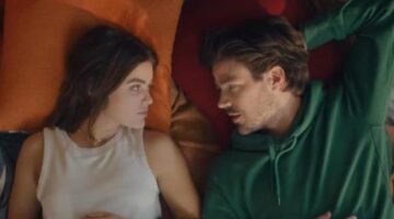 Puppy Love Review: Dogs Become Matchmakers for 2 Odd Individuals | Leisurebyte