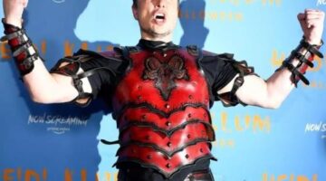 Elon Musk Tests Twitter’s Streaming Capabilities with Diablo IV