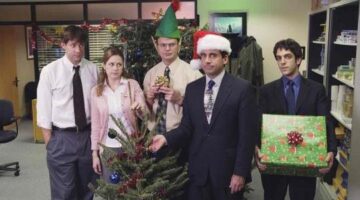 All The Office Christmas Episodes For a Jolly Good Time | Leisurebyte