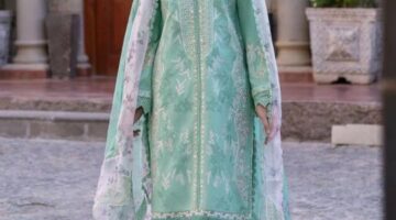 Shop Chloe 3-B | Saira Shakira | Tayaba Fashion Studio in UK
