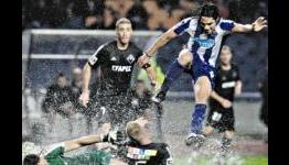 Video: Skill of the Week: Fernando Belluschi (Porto) vs Academica Coimbra