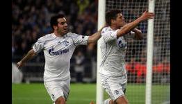 Schalke 3-0 Olympique Lyonnais: Huntelaar Brace Ensures Die Koenigsblauen’s Presence In Last 16
