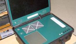 Ben Heck constructs military-grade, self-contained PlayStation 3 suitcase