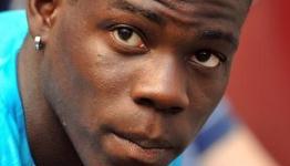 Knee injury keeps hat-trick hero Mario Balotelli out of Manchester City’s clash with Blackpool