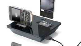 Idapt’s i2+ universal charging dock rejuvenates your Nexus S and iPhone 4… simultaneously
