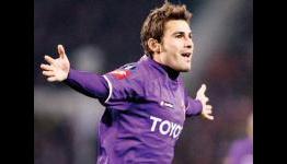 Adrian Mutu Hints At Imminent Fiorentina Departure, Club Announces Legal Action Against Agent