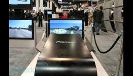 Engadget – Pioneer prototype laser-based heads-up display with Android hands-on (video)