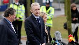 Lawyer fears Assange could face death penalty in US