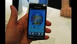 Pocket-Lint – First Look: Sony Ericsson Xperia Arc