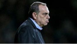 Grant expects to remain West Ham boss