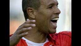 Spurs target Luis Fabiano as Liverpool close in on Suarez
