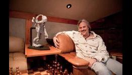 Lorne Lanning: There’s Nothing Else Like Stranger On Sony