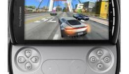 Xperia Play: Hands-on with phone and games