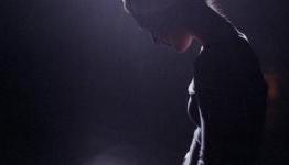 Black Swan Review – Alternative Magazine Online