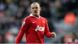 Whelan: Refs ‘afraid’ of United