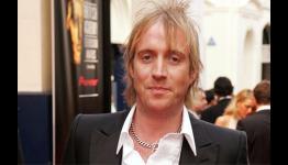 Chris Pratt, Rhys Ifans Join ‘Five-Year Engagement’