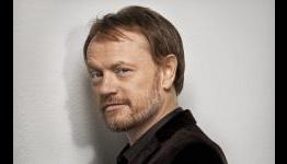 ‘Sherlock Holmes: A Game Of Shadows’ Villain Jared Harris Talks Fisticuffs, Fast Pace And Great Fun
