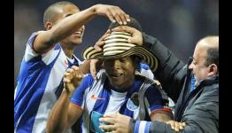 Highlights: CSKA Moskva 0-1 FC Porto (UEFA Europa League Round of 16 1st Leg – 10/03/11)