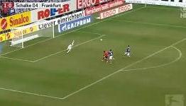 Video: Georgios Tzavellas scores 73m goal for Frankfurt against Schalke