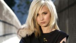 Juno Temple Officially Joins Dark Knight Rises