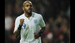 Darren Bent not surprised at Manchester United and Liverpool hunt to recruit Ashley Young