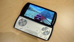 RGB Filter: Xperia Play and Arc hands on (video)