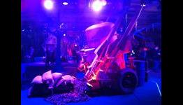 The Average Gamer: Xperia PLAY Rooms – Revealed
