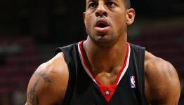 Sixers Andre Iguodala Takes His Game to the Miami Heat