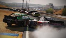 HonestGamers Review // NASCAR 2011
