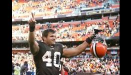 Peyton Hillis to Grace the Madden NFL 12 Cover